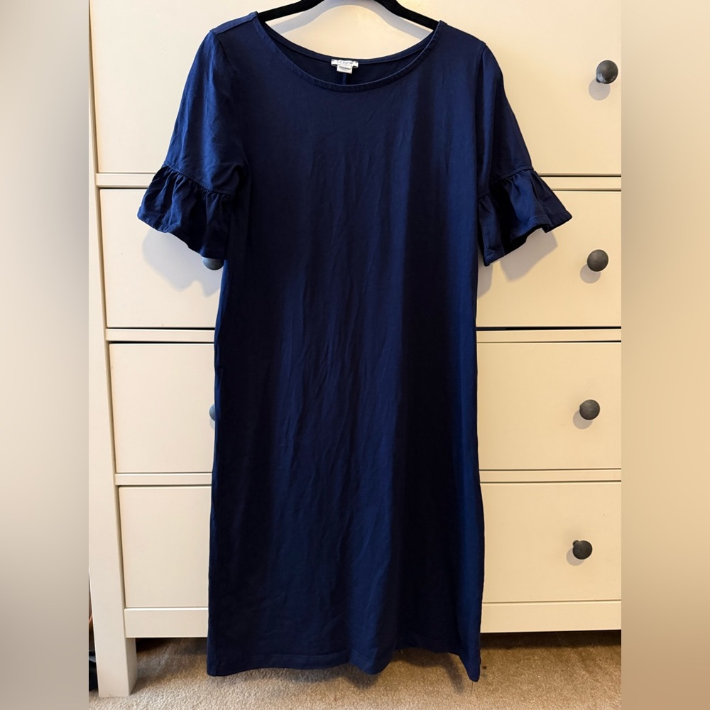 J. Crew Classic Stylish Navy Blur Dress with Chic Ruffle Sleeve Detail.